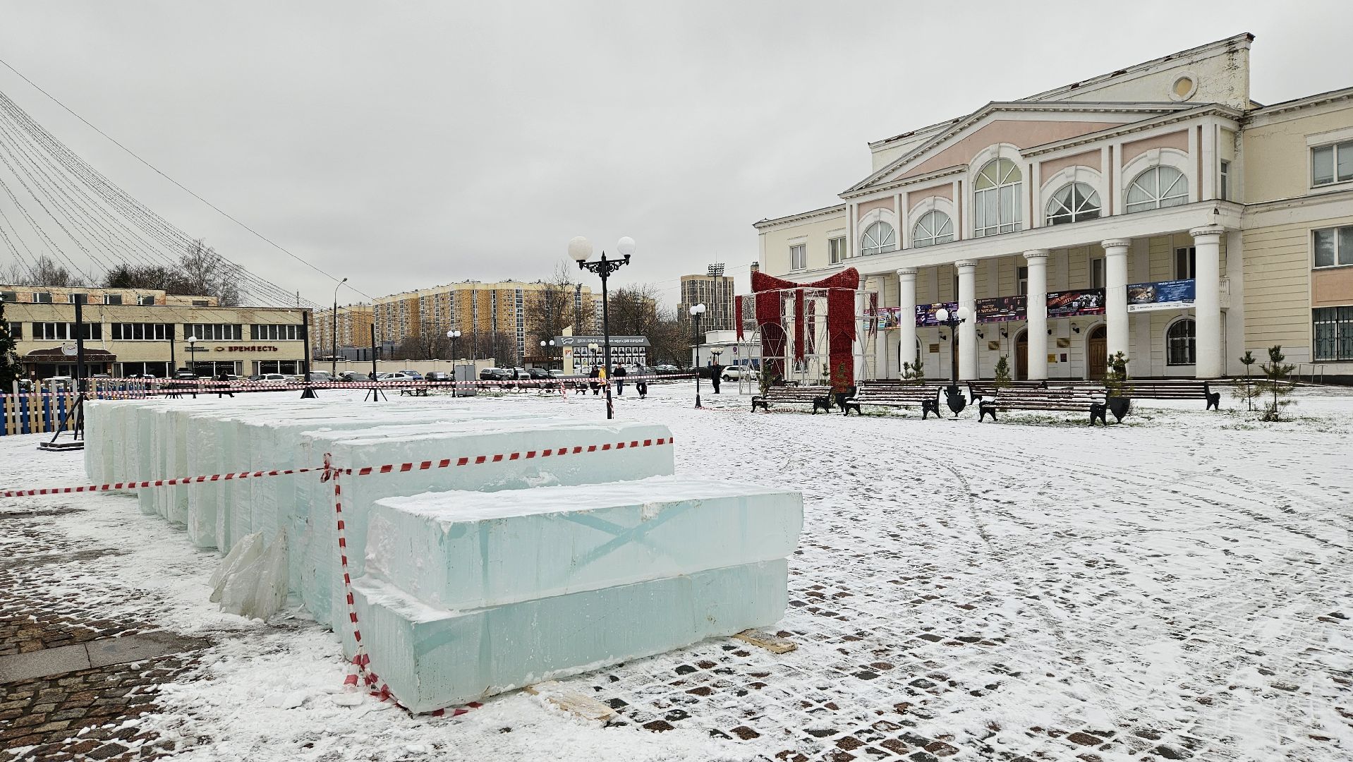долгопрудный, площадь собина, ледовый городок, зима в подмосковье 2025,