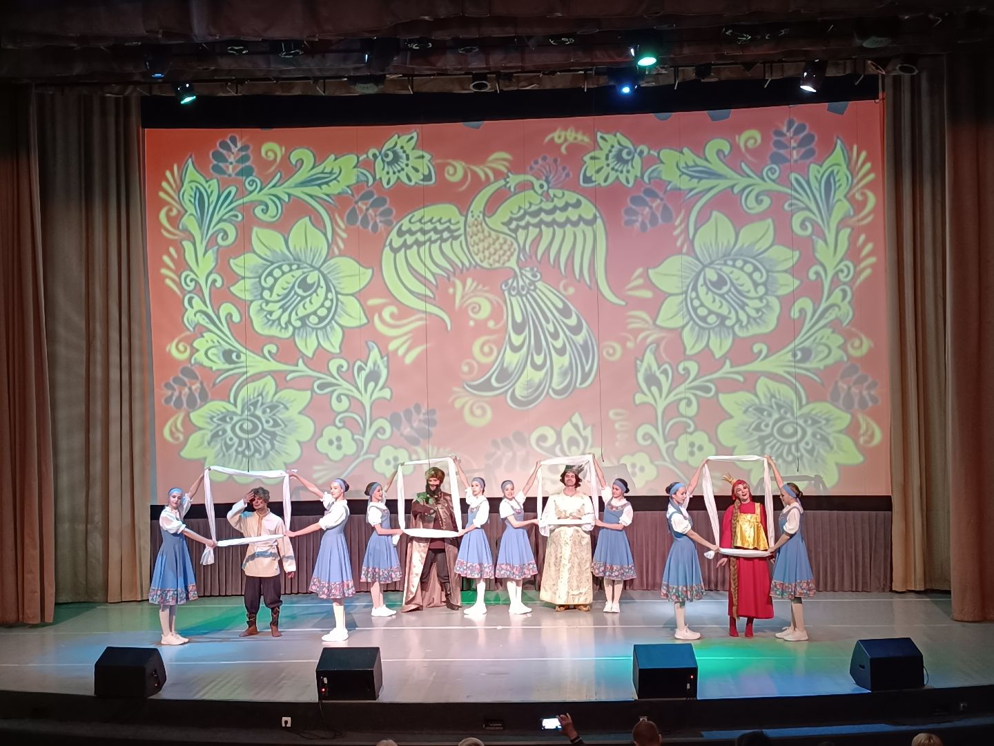 Лобня, культура, театр