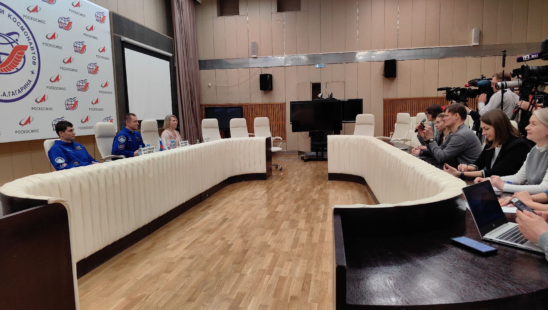 космонавт, исследования, открытый космос, эксперимент, корабль, астронавт,