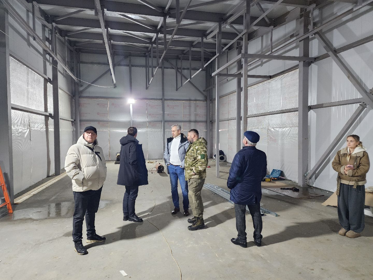 чехов, микрорайон губернский, лесопарк, строительство, благоустройство, многофункциональный павильон, внутренняя отделка, монтаж перегородок, кровля, сэндвич панели, тепловой контур,госпрограмма московской области, формирование комфортной городской среды, проходы и проезды,укладка плитки, монтаж полов, витражное остекление,инженерные сети,кафе, серверная,стяжка пола,