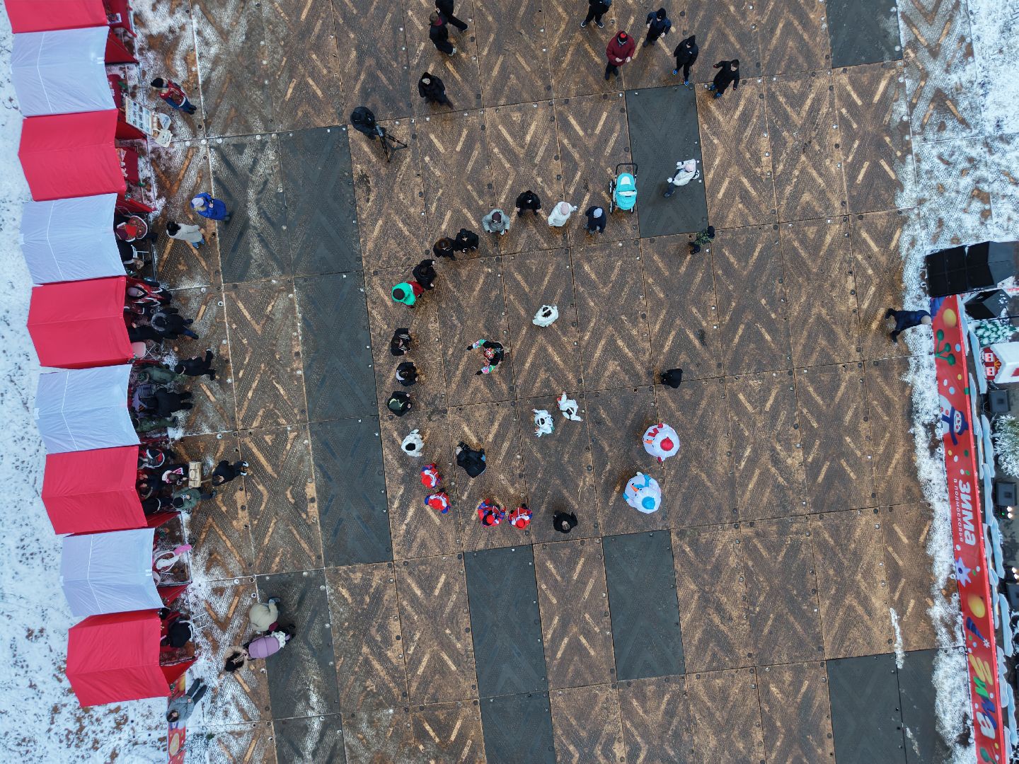 видео с коптера, новогодняя ель, ель из рузы в кремль,