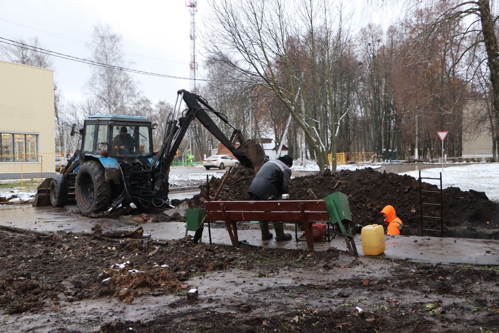 серебряные пруды, поселок успенский, ликвидация аварии на теплотрассе,