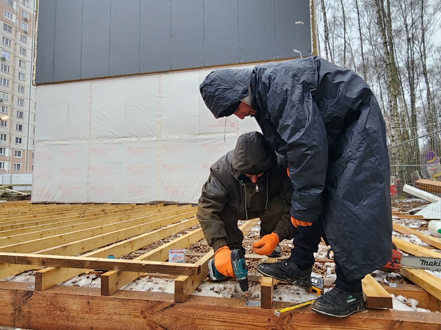 чехов,микрорайон губернский, лесопарк, строительство, благоустройство, универсальный павильон, летняя веранда, терраса, основание под веранду, проходы и проезды, пешеходные зоны, фасадные работы, инженерные сети, канализационно-насосная станция, видеокамеры,  серверная, кафе,госпрограмма московской области, формирование комфортной городской среды,