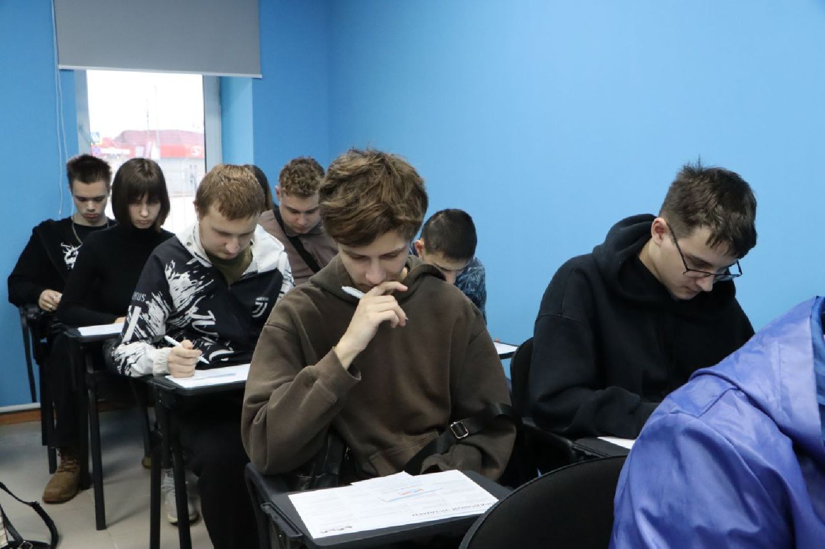 могок, серебряные пруды,     молодежный парламент, правовой экзамен день конституции рф,