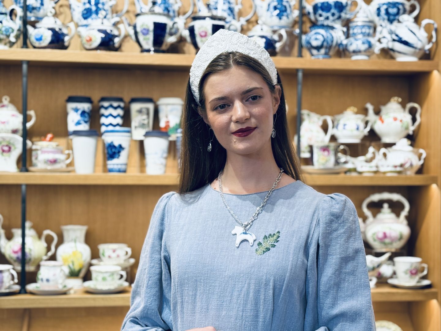 гжель, гжельский фарфоровый завод, современная гжель, декоративно-прикладное искусство, народный художественный промысел, промыслы, коллаборация промысла, коллаборация гжель,