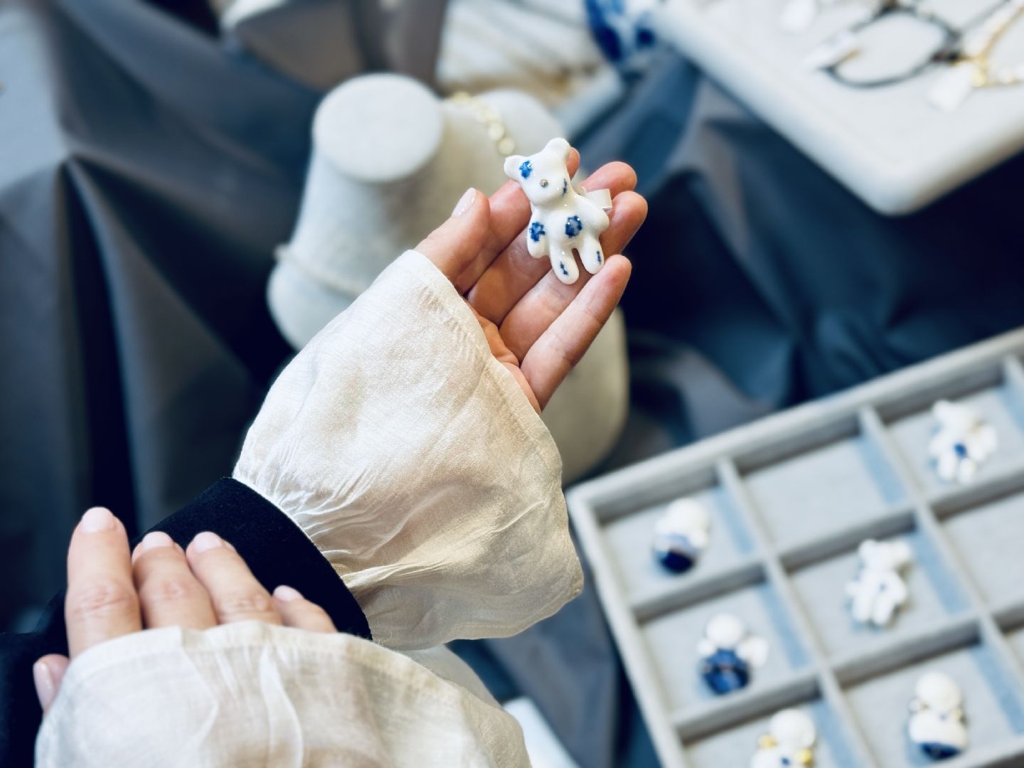 гжель, гжельский фарфоровый завод, современная гжель, декоративно-прикладное искусство, народный художественный промысел, промыслы, коллаборация промысла, коллаборация гжель,