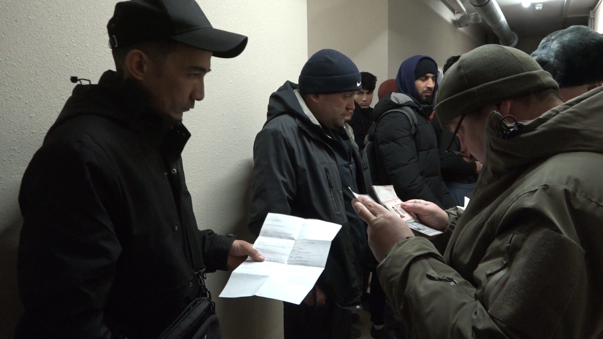 рейд ск, мигранты, постановка на воинский учет, одинцовский военкомат, проверка мигрантов,