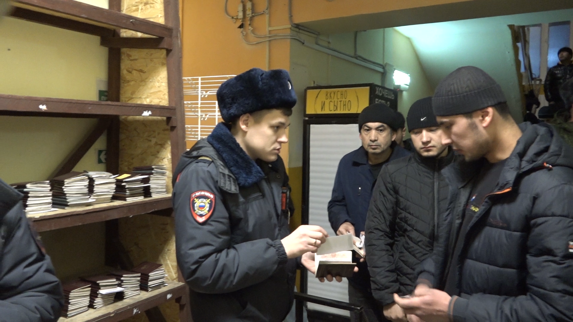 рейд ск, мигранты, постановка на воинский учет, одинцовский военкомат, проверка мигрантов,