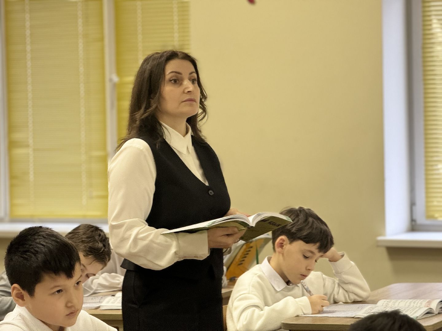 конкурс , лучший учитель русского как иностранного , победа в конкурсе, бутовская сош 2,