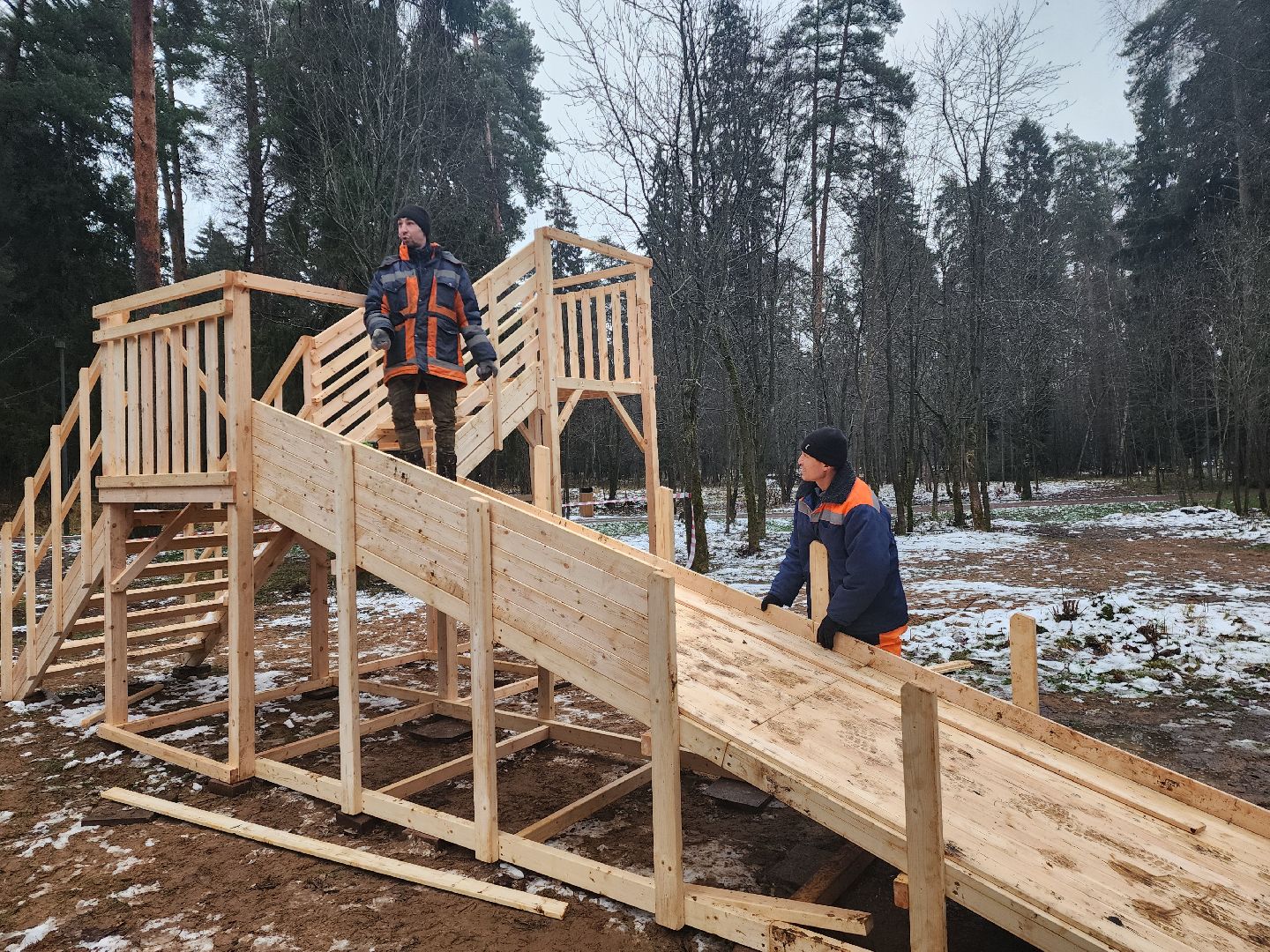 красноармейск, городской округ пушкинский, банный лес, горка для тюбинга,