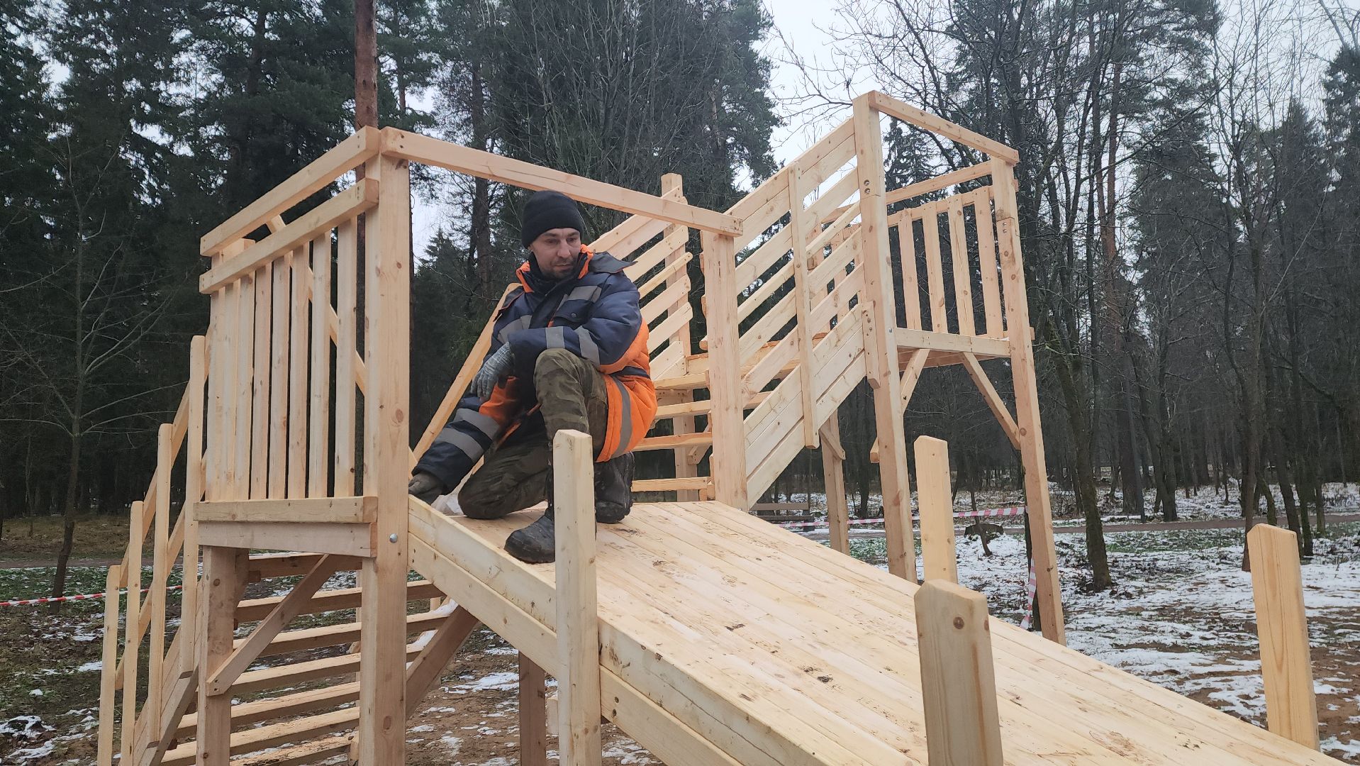 красноармейск, городской округ пушкинский, банный лес, горка для тюбинга,