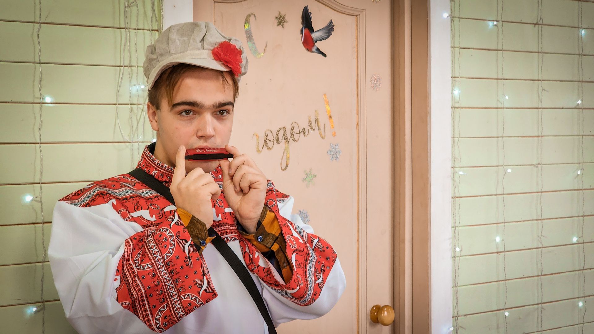 бронницы, новогодний праздник в парке, резиденция деда мороза в бронницах, интервью с дедом морозом,