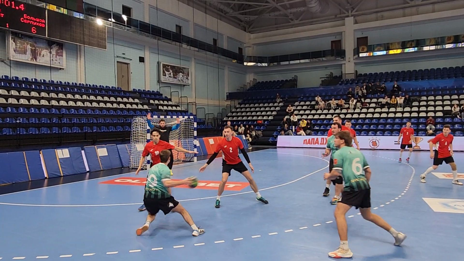 чехов,дворец спорта олимпийский, любительский турнир по гандболу, герои города, любители и профессионалы, разные возрастные категории, рекордное количество команд, круговая система, отборочные игры,  матчи плей-офф, расписание игр, чеховские медведи,крупнейший в россии турнир, всероссийские соревнования по гандболу, министерство спорта и туризма подмосковья,