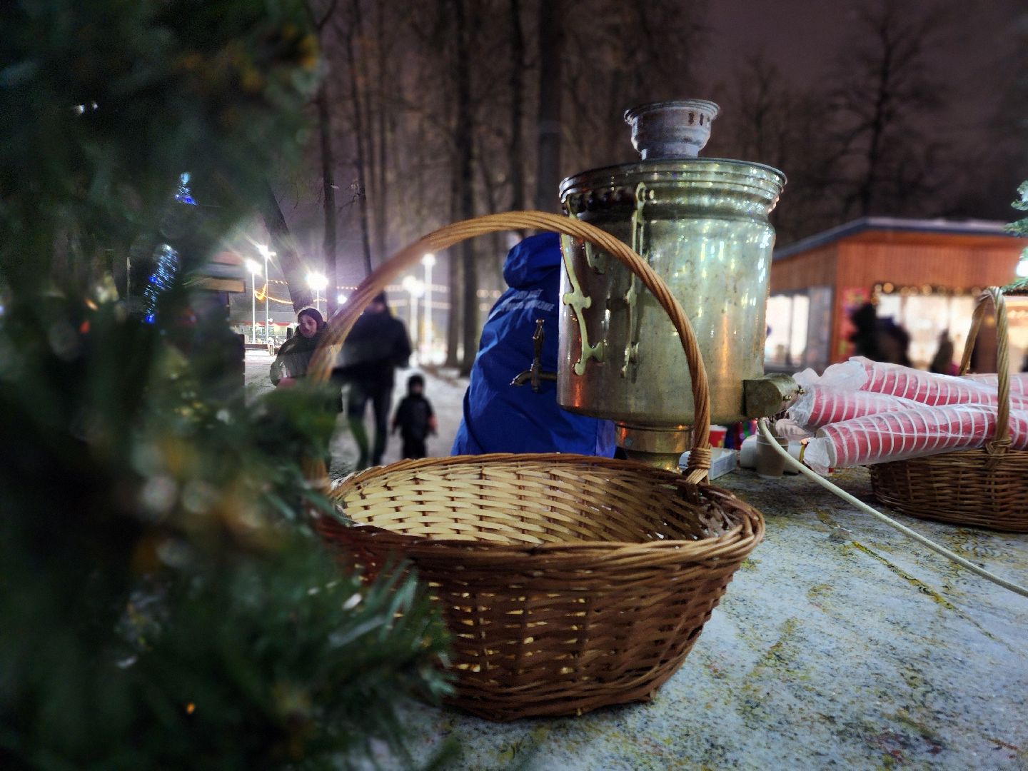 сергиев посад, сергиево-посадский городской округ, скитские пруды, зима в  подмосковье, зима в парках, паркисказкиторжество, каток, катание в парке, прокат коньков,