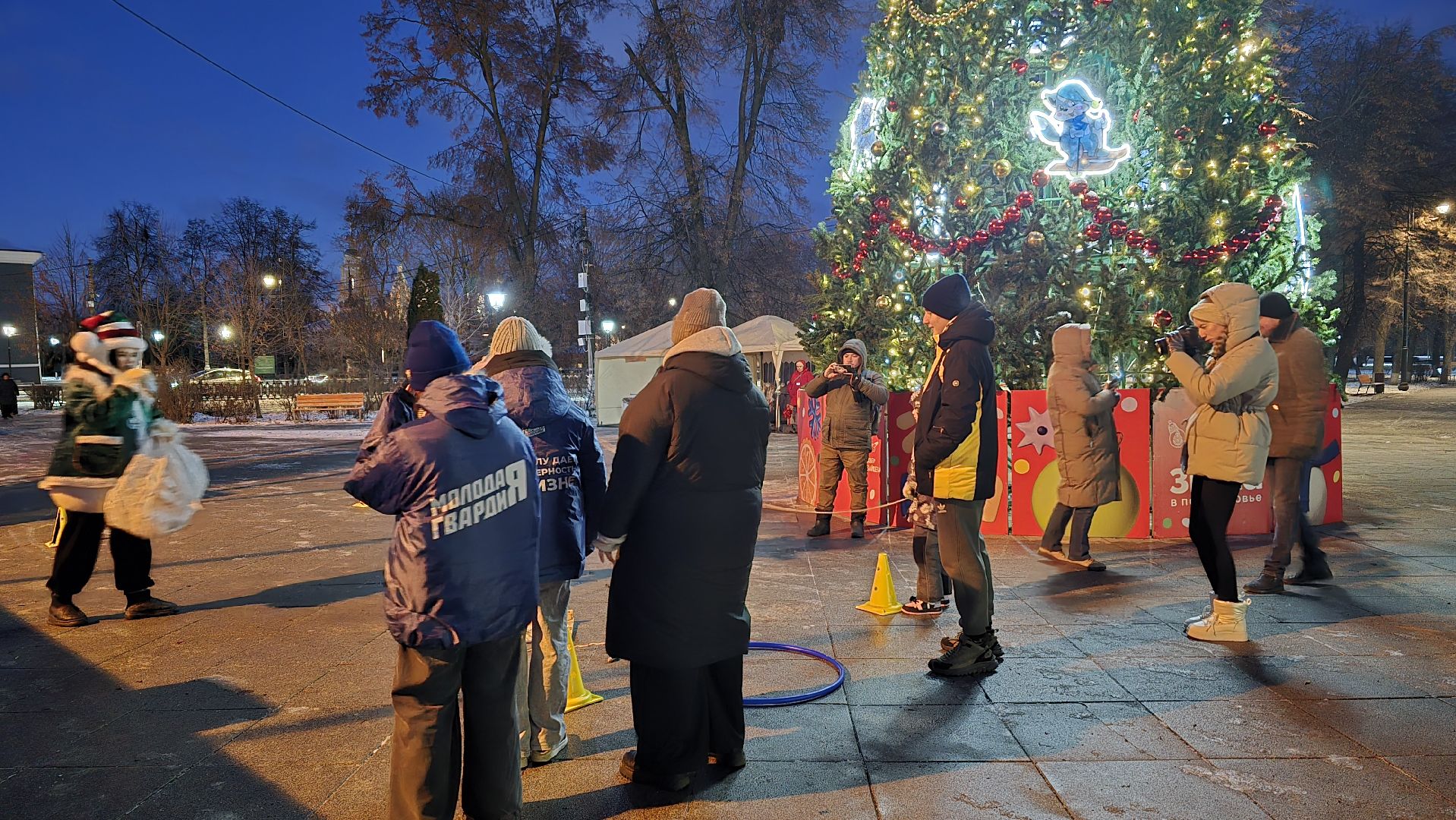 Коломна , парки сказки торжество, зима в подмосковье,