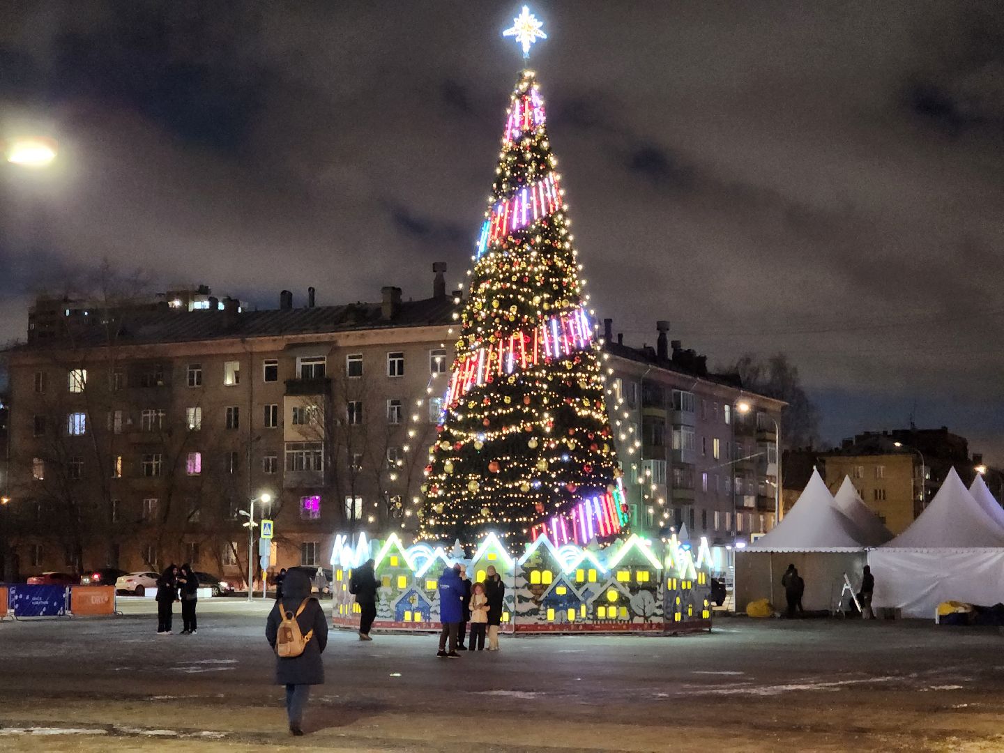 королёв, мандариновый забег в королеве, зима в подмосковье, спорт,