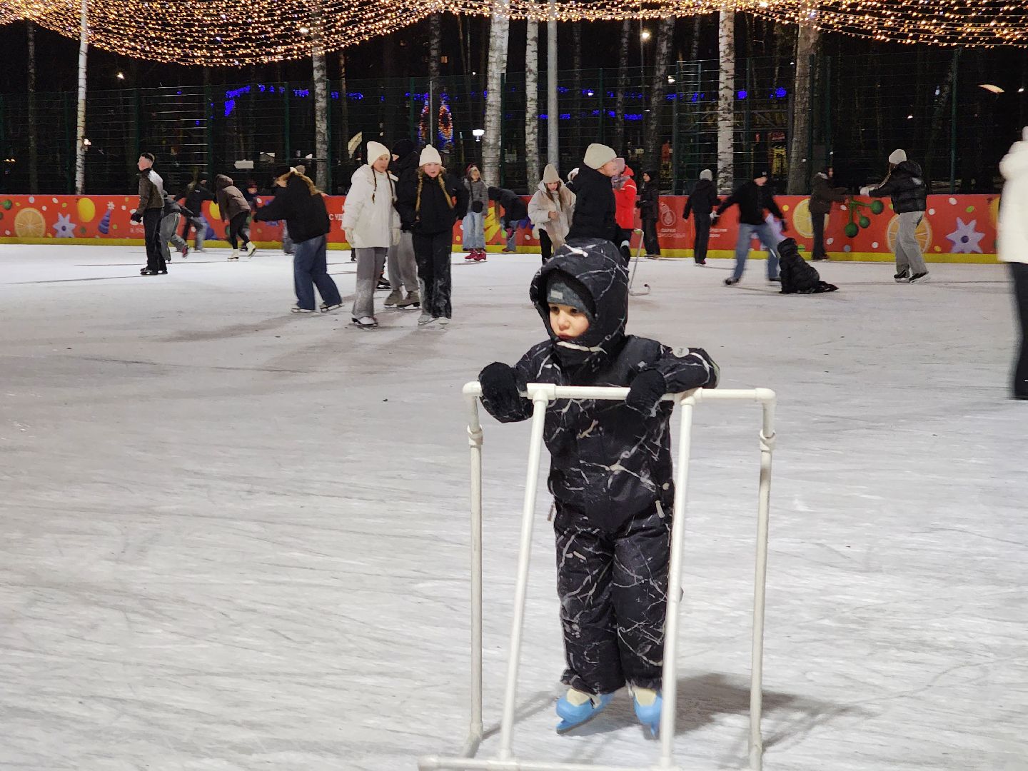 Ногинск, каток, Активый отдых, Общество, катание в парке, коньки,