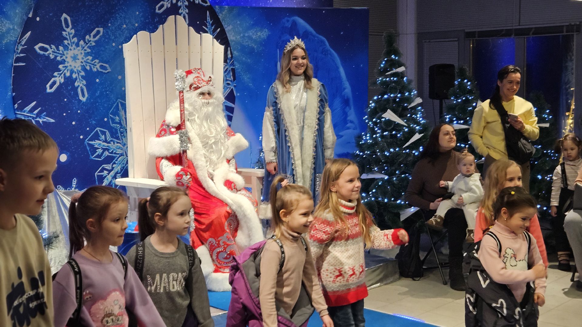 дед мороз, жуковский, зима в  подмосковье,