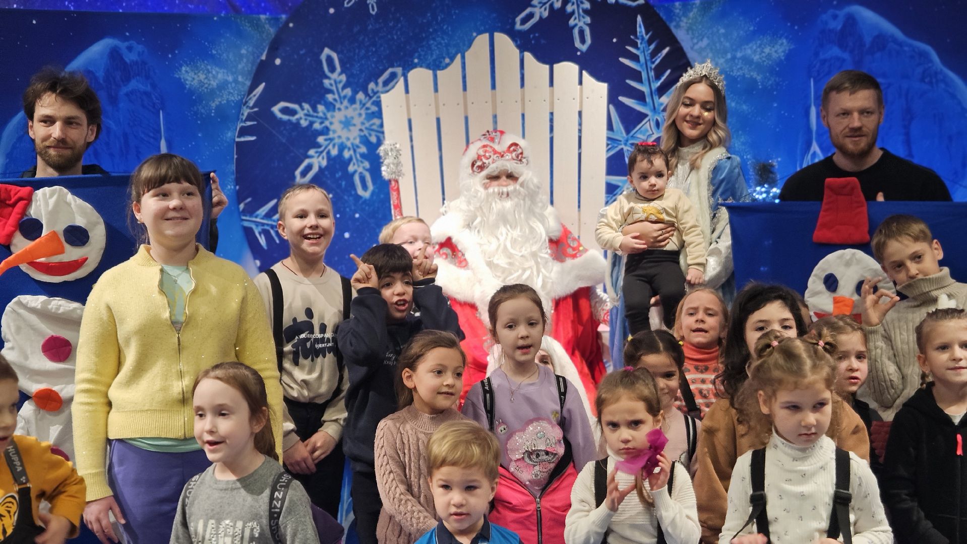 дед мороз, жуковский, зима в  подмосковье,