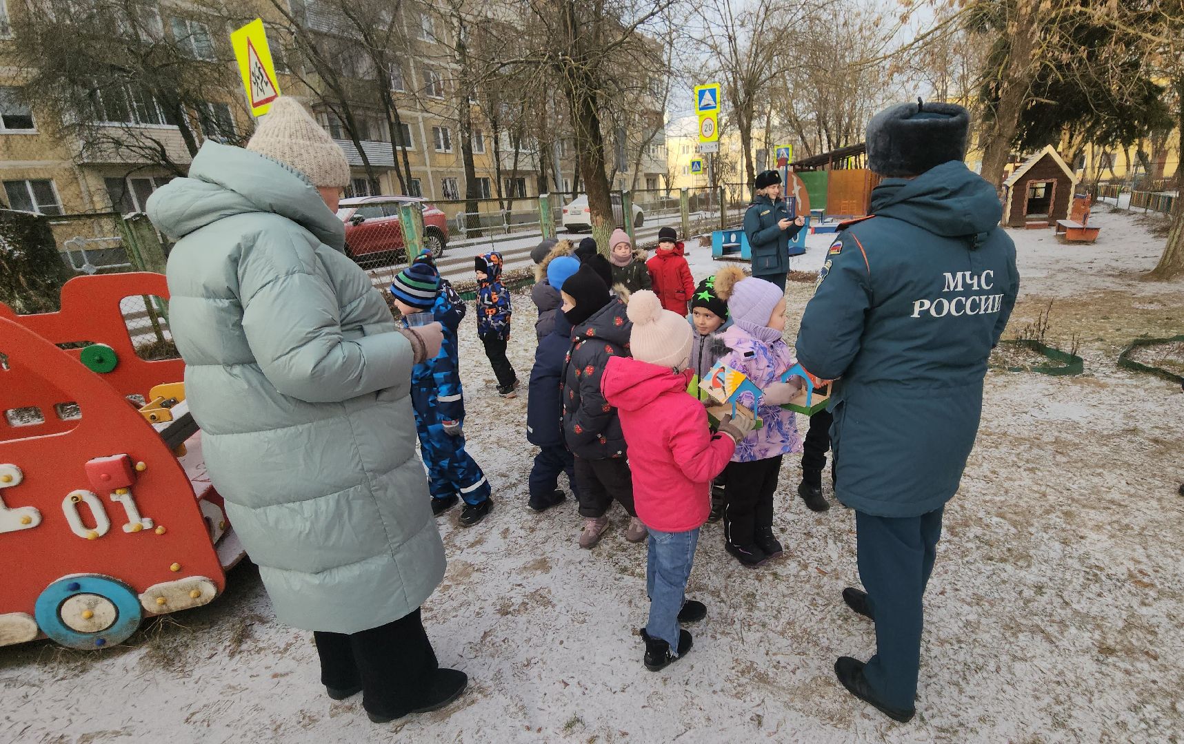 серпухов, детский сад пчелка, улица советская, серпуховские спасатели,