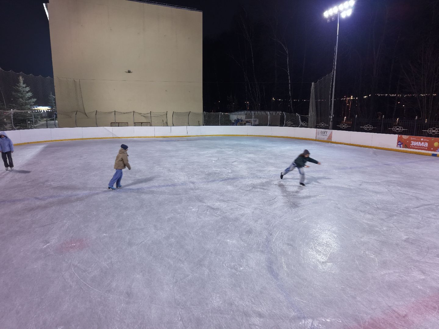 видео с коптера, каток в королеве, каток у дворца культуры королев,