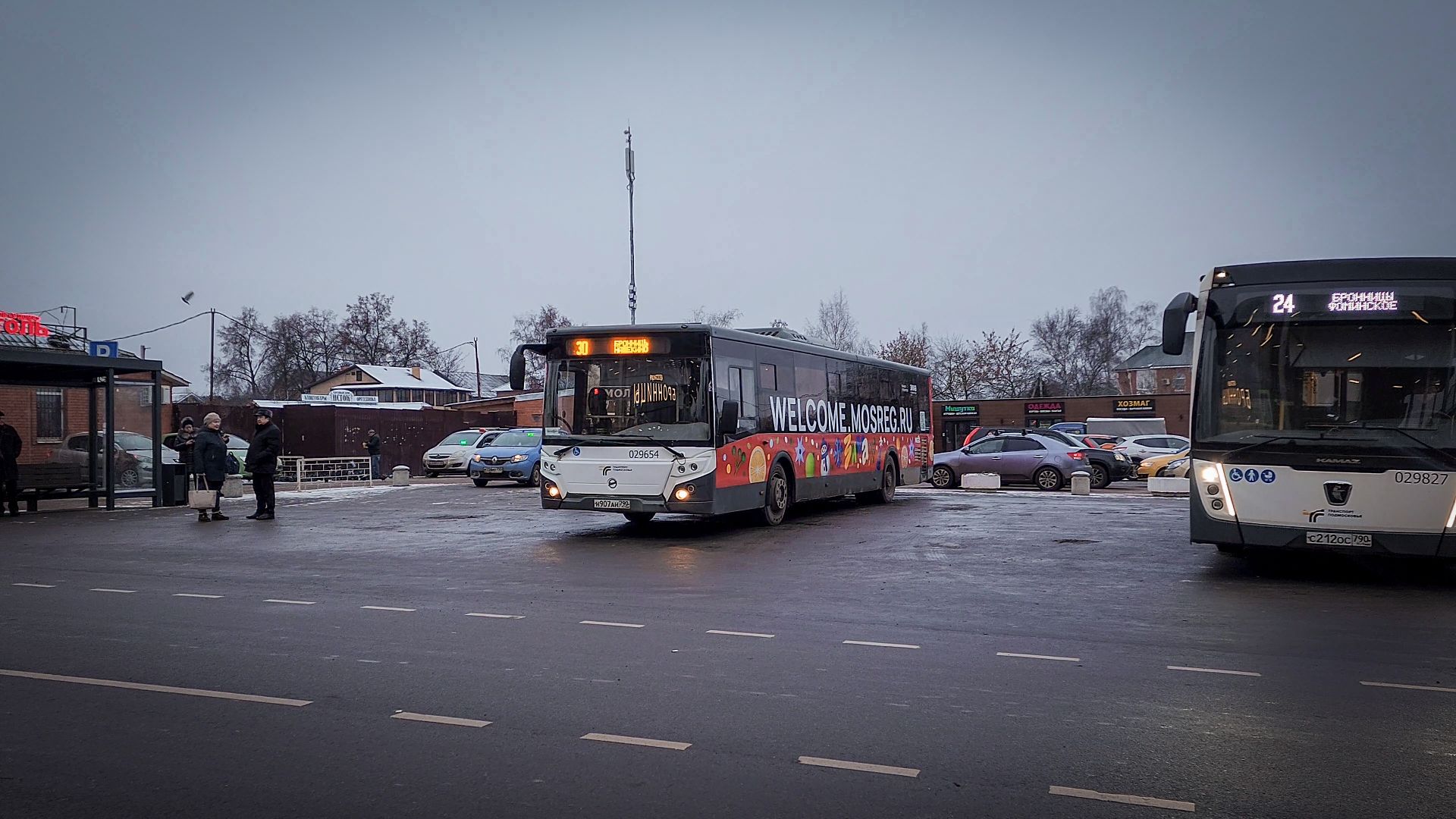 бронницы, новогодние автобусы в бронницах, мострансавто, автобусы зима в подмосковье бронницы, брендированные автобусы в бронницах,