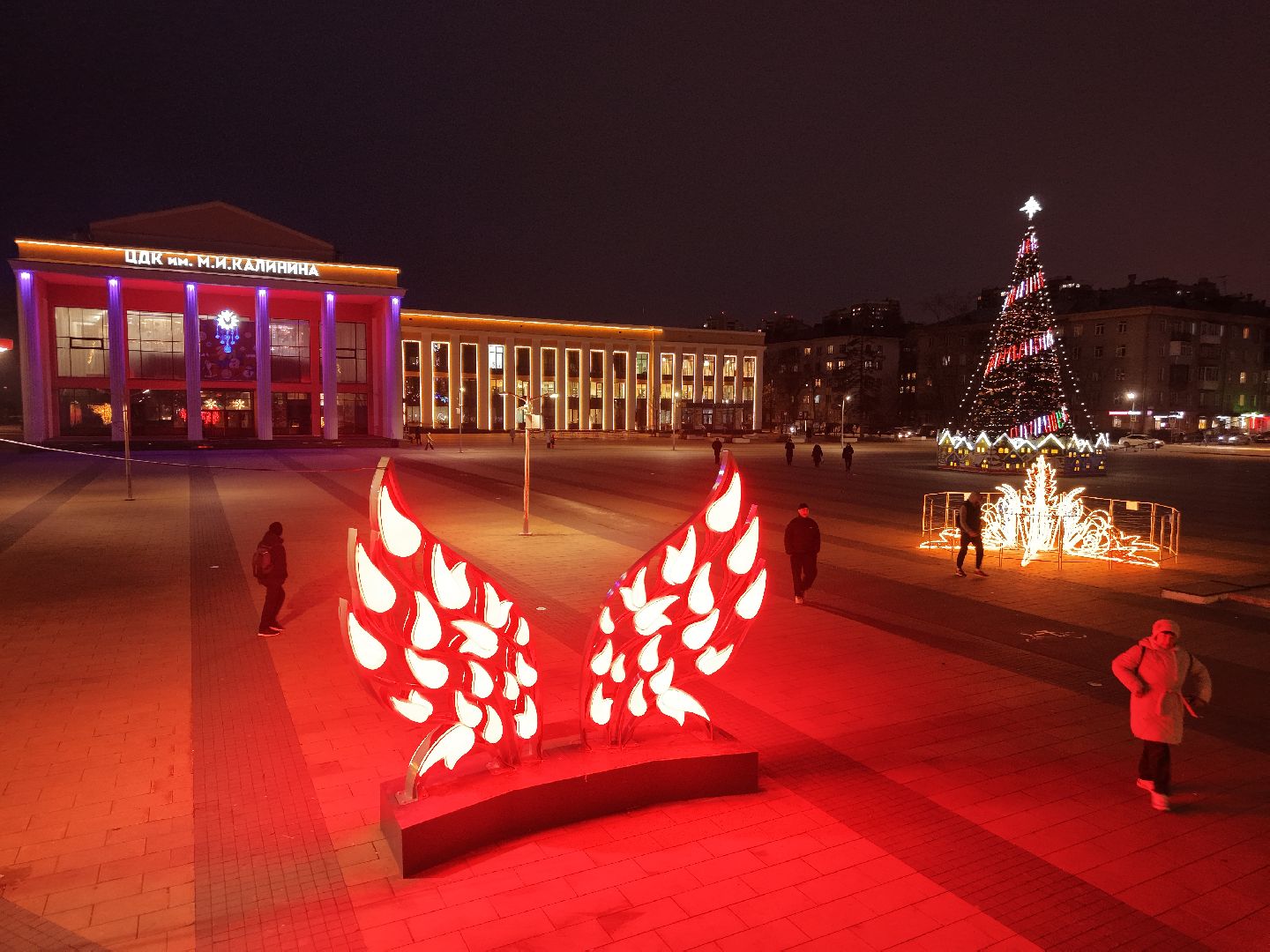 видео с коптера, елка в королеве, новогодняя елка на центральной площади королева,