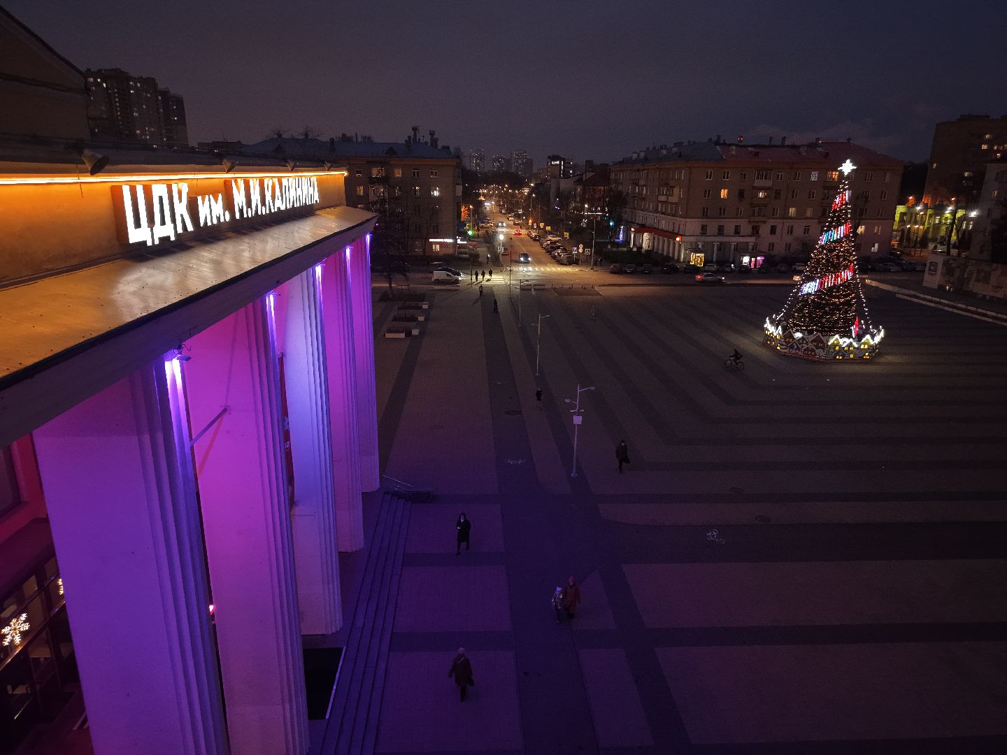 видео с коптера, елка в королеве, новогодняя елка на центральной площади королева,
