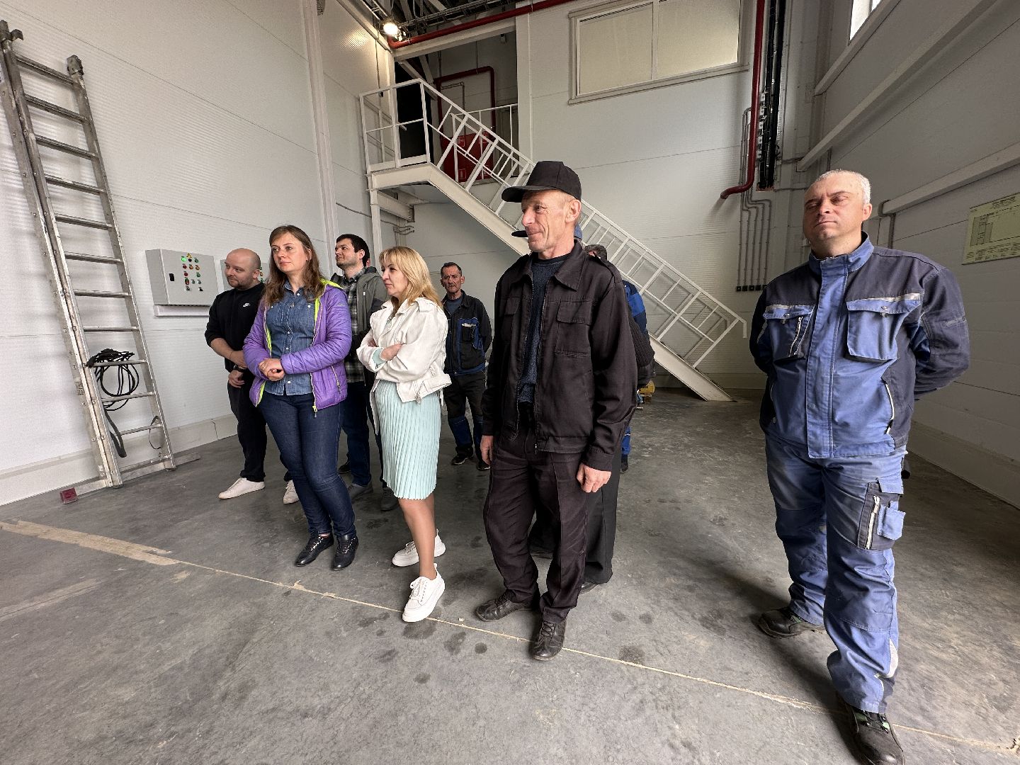 складские помещения, склад, маркет- плейс, мойка, бизнес