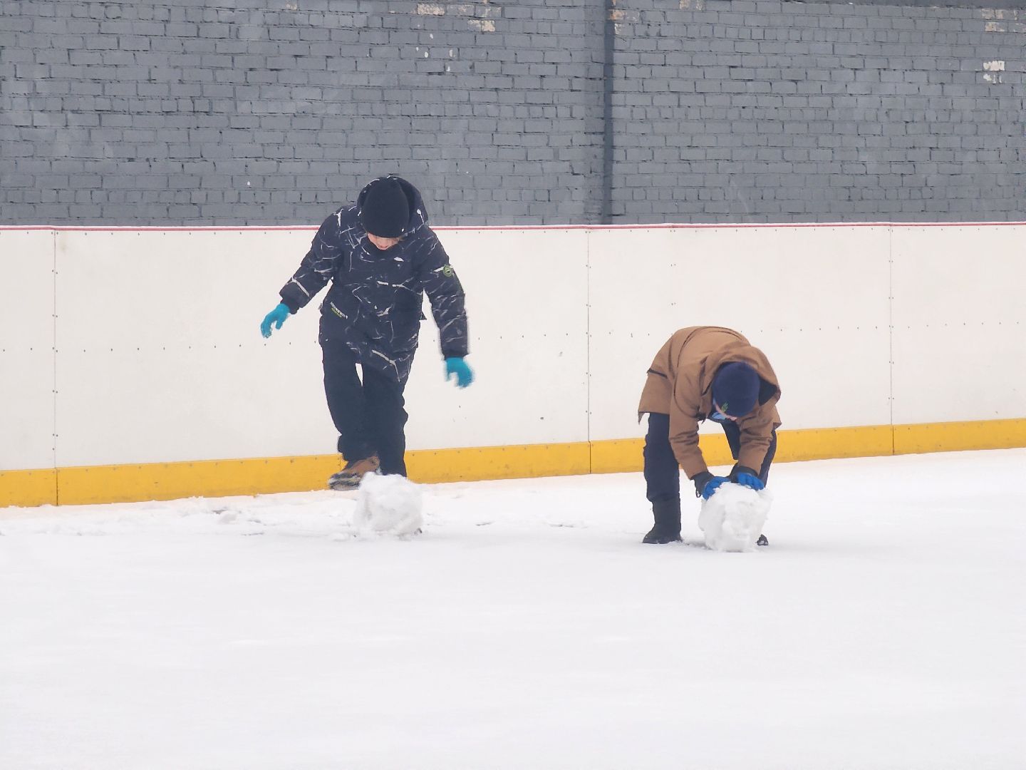 королёв, стадион чайка в королеве, спорт, зима в  подмосковье,