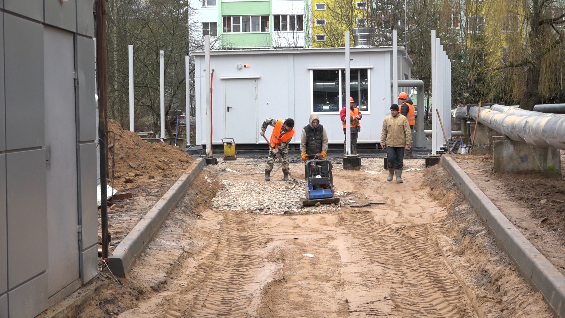 благоустройство территории, власиха благоустройство, новый бтп, власиха заозерный, блочно-модульный тепловой пункт,
