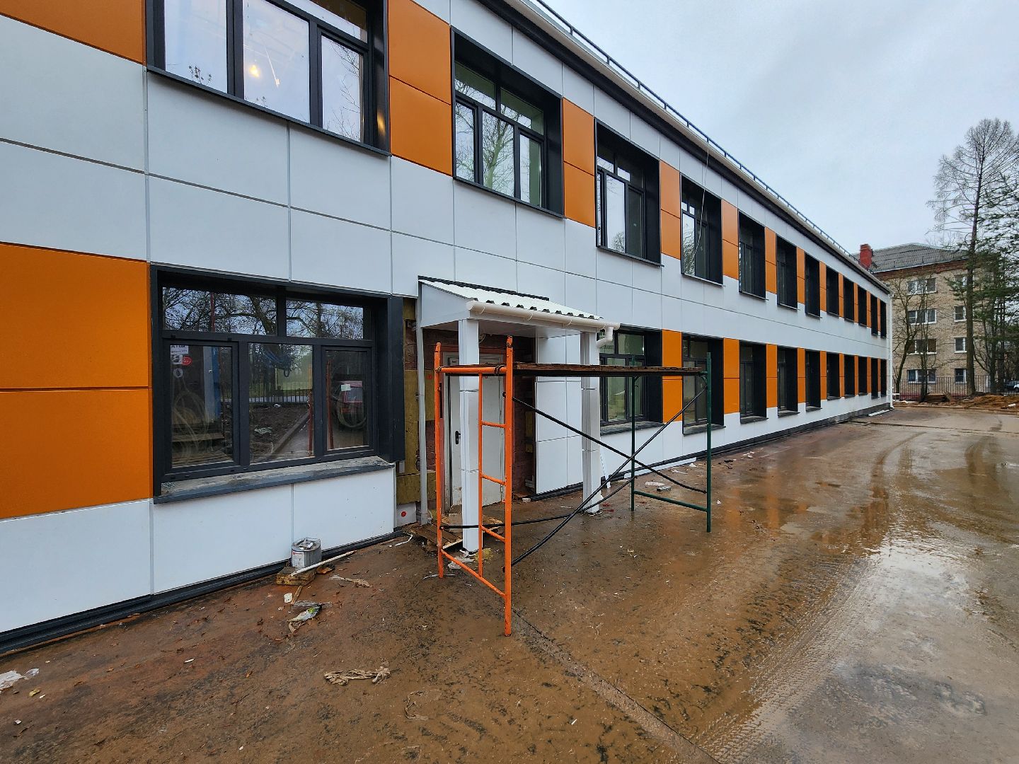 чехов, улица ильича 34а, детсад, дошкольное отделение, лицей 4, капитальный ремонт, реконструкция, капремонт здания, замена кровли, фасадные работы, облицовка, композитные панели, утепление, гидроизоляция,  новые пластиковые окна, обновление входных групп, благоустройство территории, госпрограмма московской области, социальные объекты,