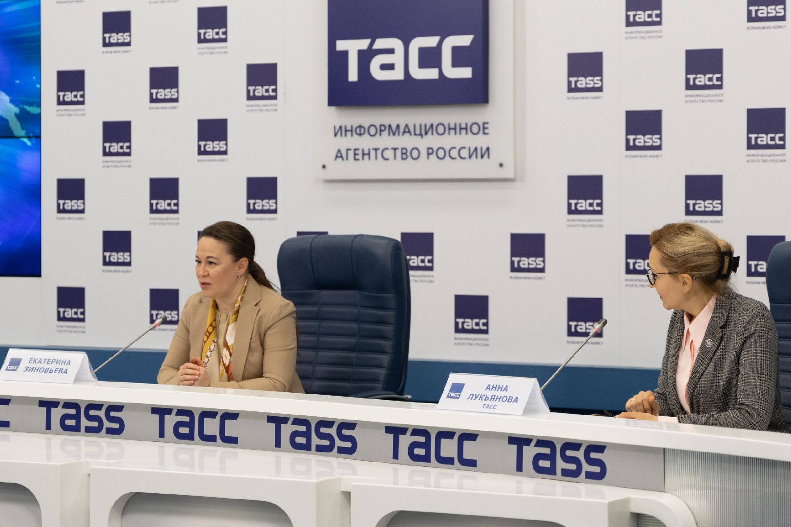 робот софия, тасс, красногорск, собкор,