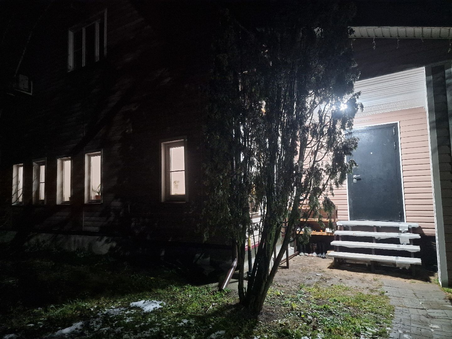 воскресенск, памятник бойцам сво,