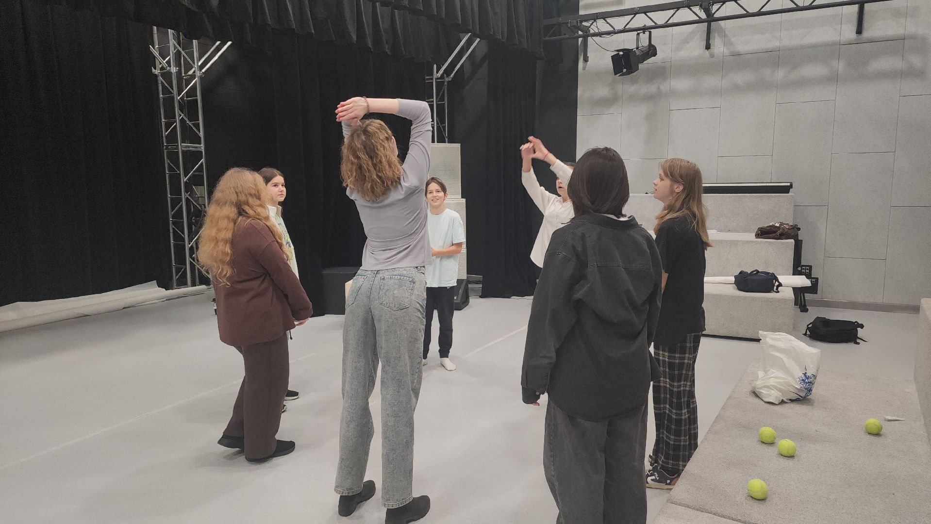 долгопрудный, детский технопарк, театральная студия, Евгений Шварц,  Снежная Королева, виртуальный актер,