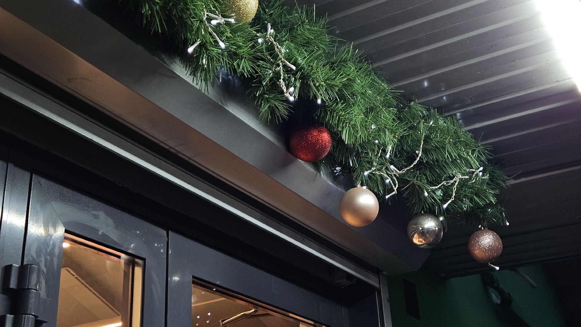 долгопрудный, зима в подмосковье 2025, новогоднее оформление, конкурс,конкурс на новогоднее оформление, гирлянды,