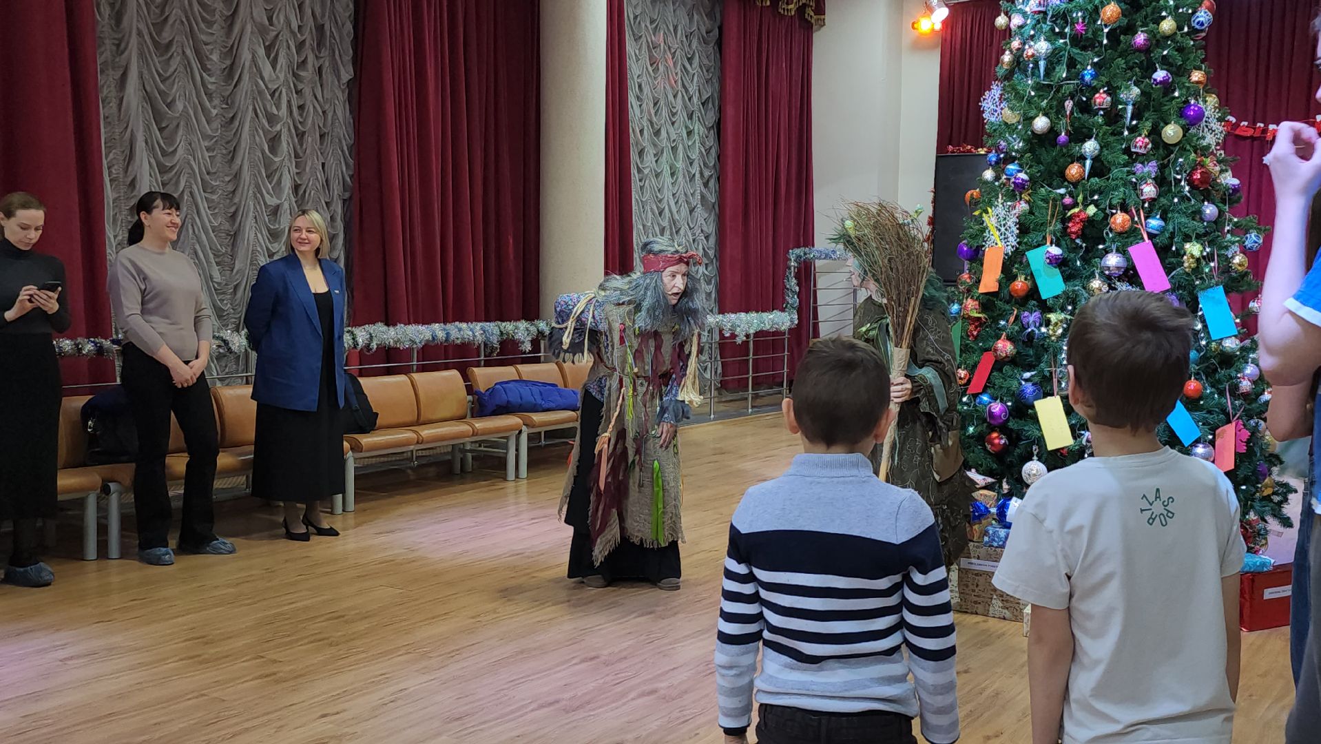 красногорск, петрово-дальнее, елка желаний,