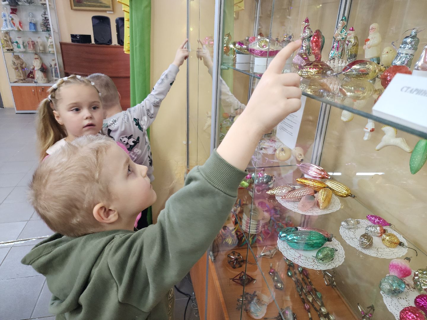 музеи подмосковья, ликино-дулево, орехово-зуевский округ, Выставка елочных игрушек,