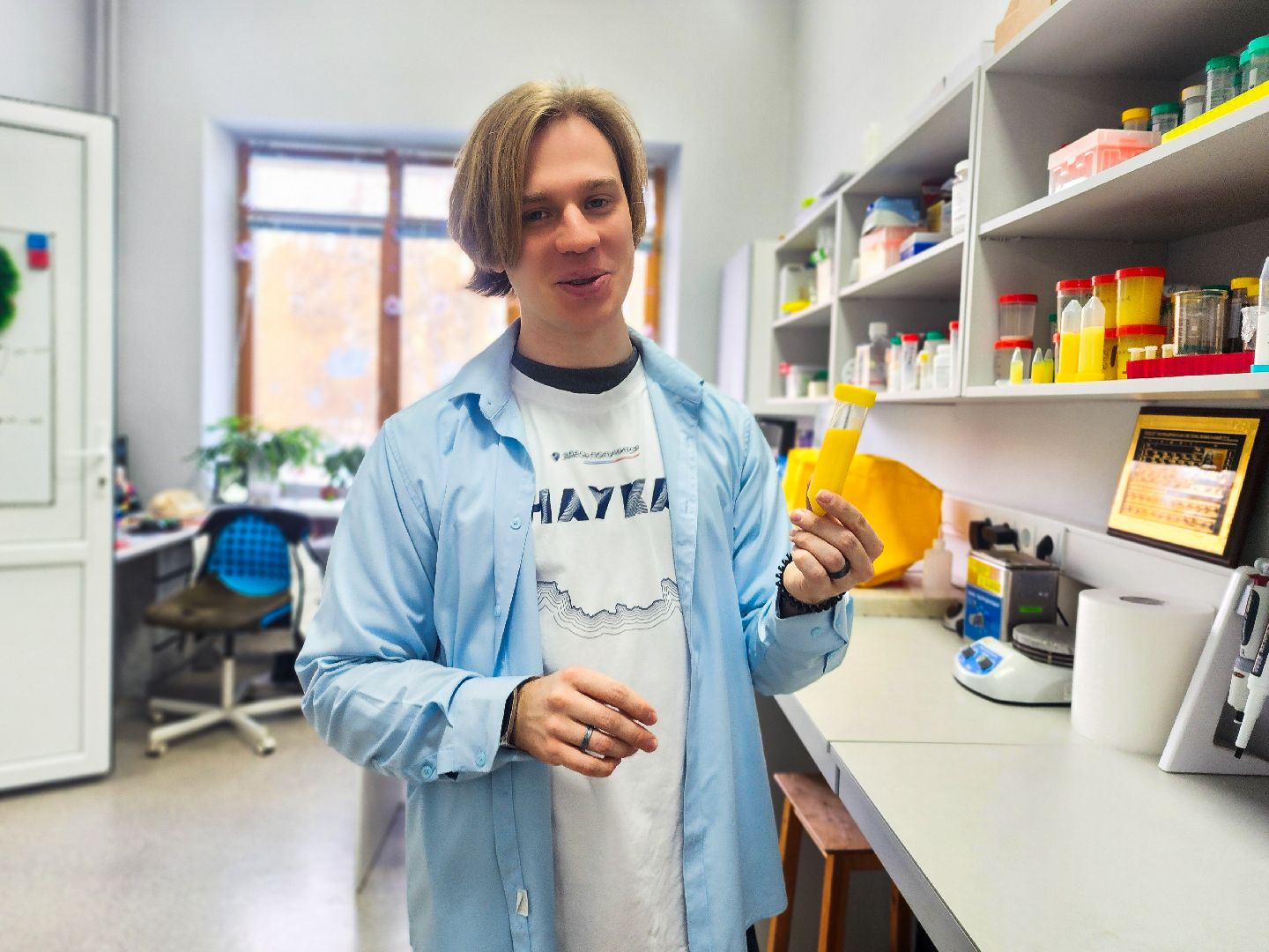 Пцущино, премия губернатора московской области, ученые,  серпухов, молодые ученые,