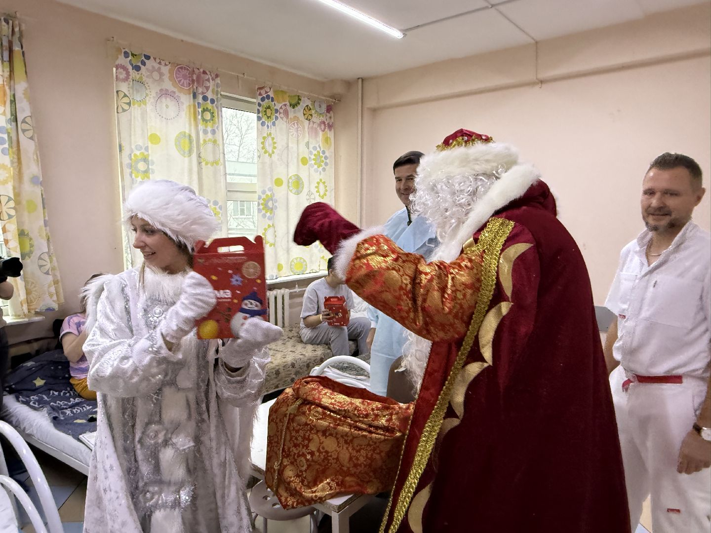 Люберцы, Новый год,  глава городского округа, Волков, Подарки, зима в подмомсковье, Поздравления ,