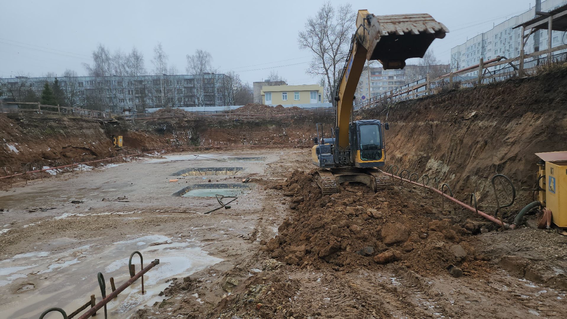 строительство,  красногорск, поликлиника,