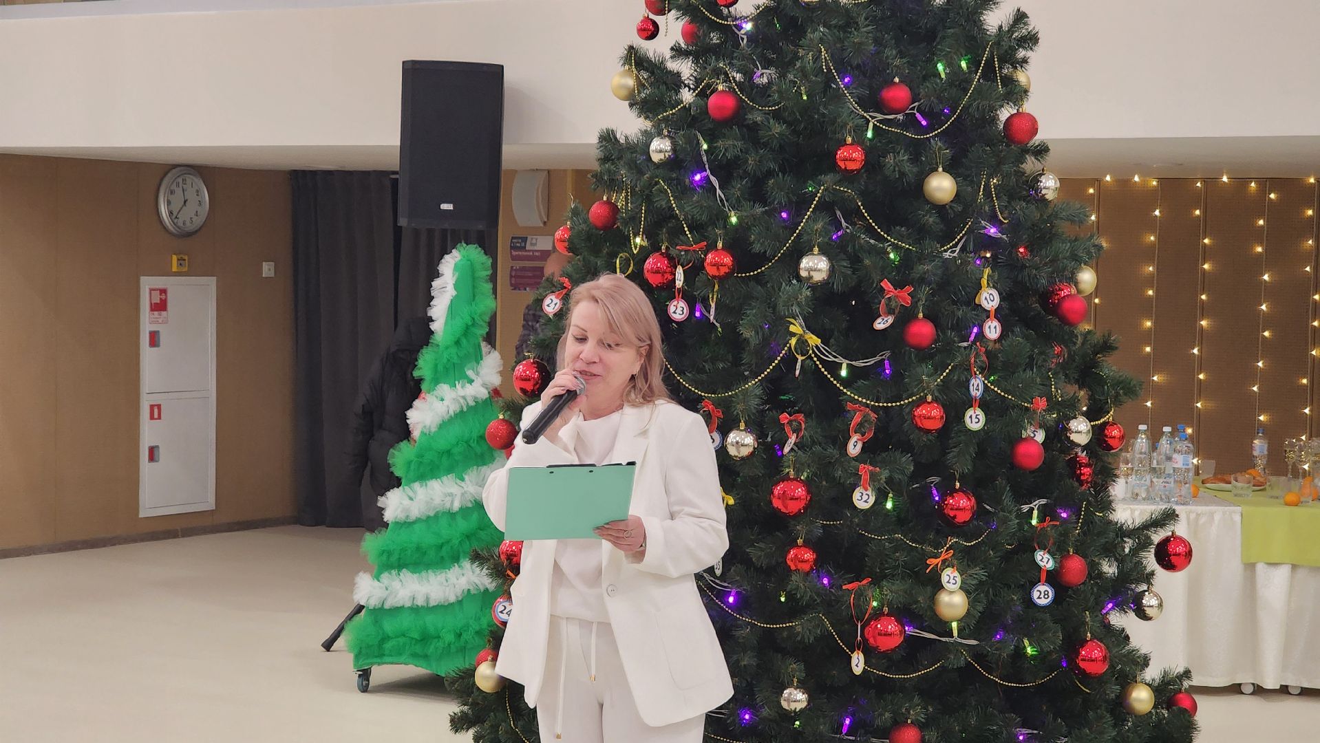 елка желаний, протвино, новогодние подарки,