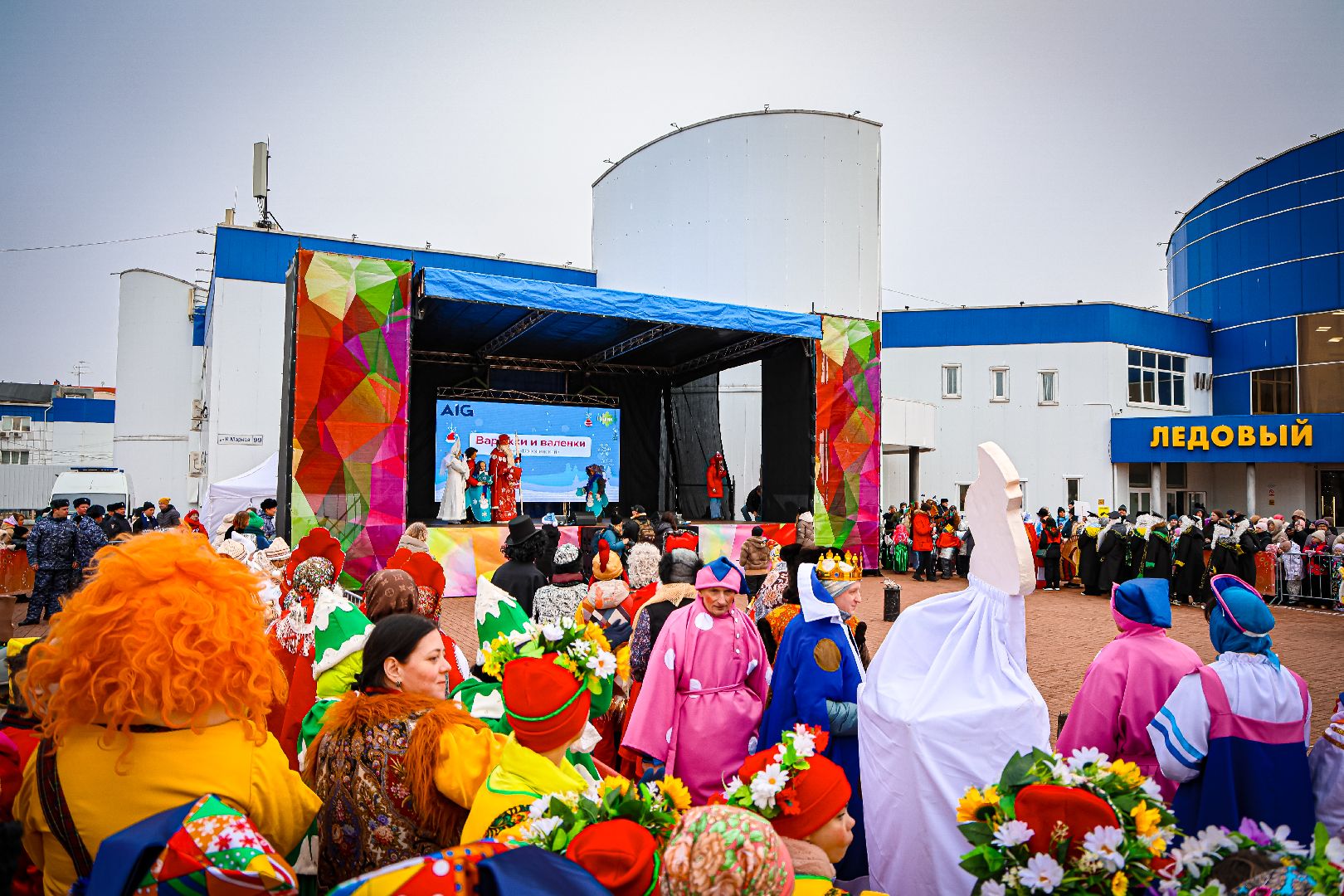 клин, общество, культура, карнавал с дедом морозом, подмосковье,