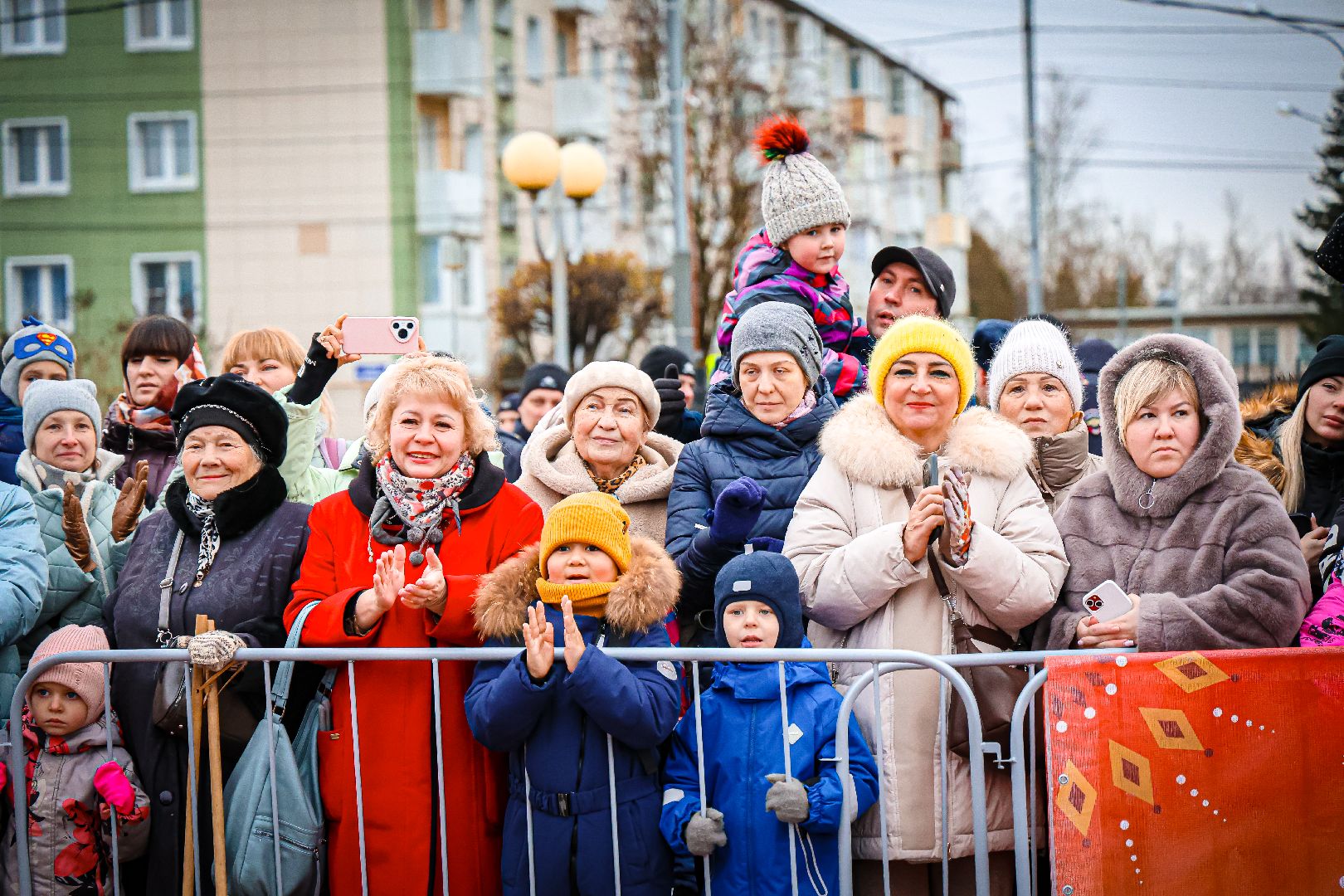 клин, общество, культура, карнавал с дедом морозом, подмосковье,