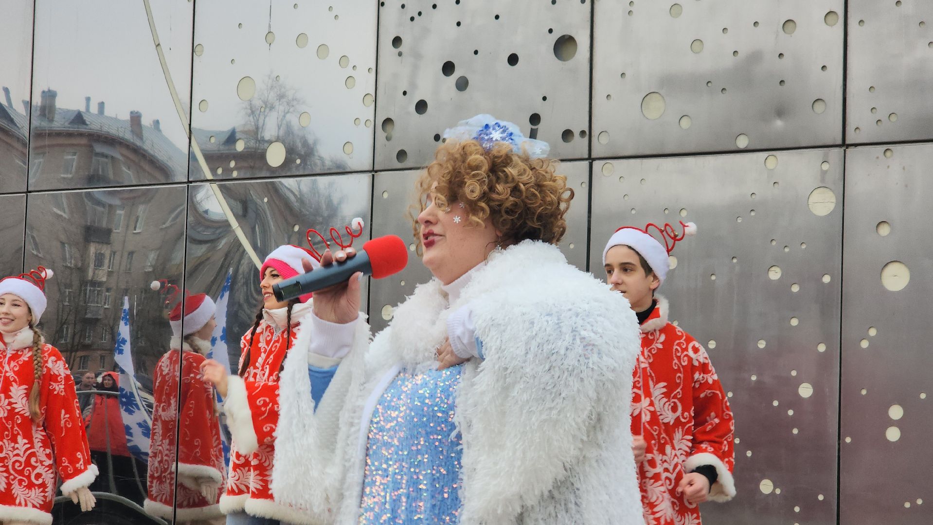 королёв, Слет дедов морозов, центральный парк,