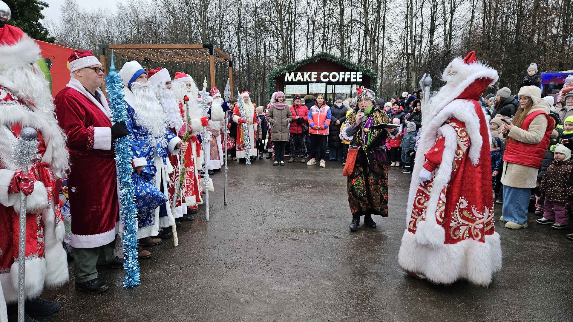 площадь собина, центральный парк победы, дед мороз, фестиваль про_морозов, шествие дедов морозов, долгопрудный,