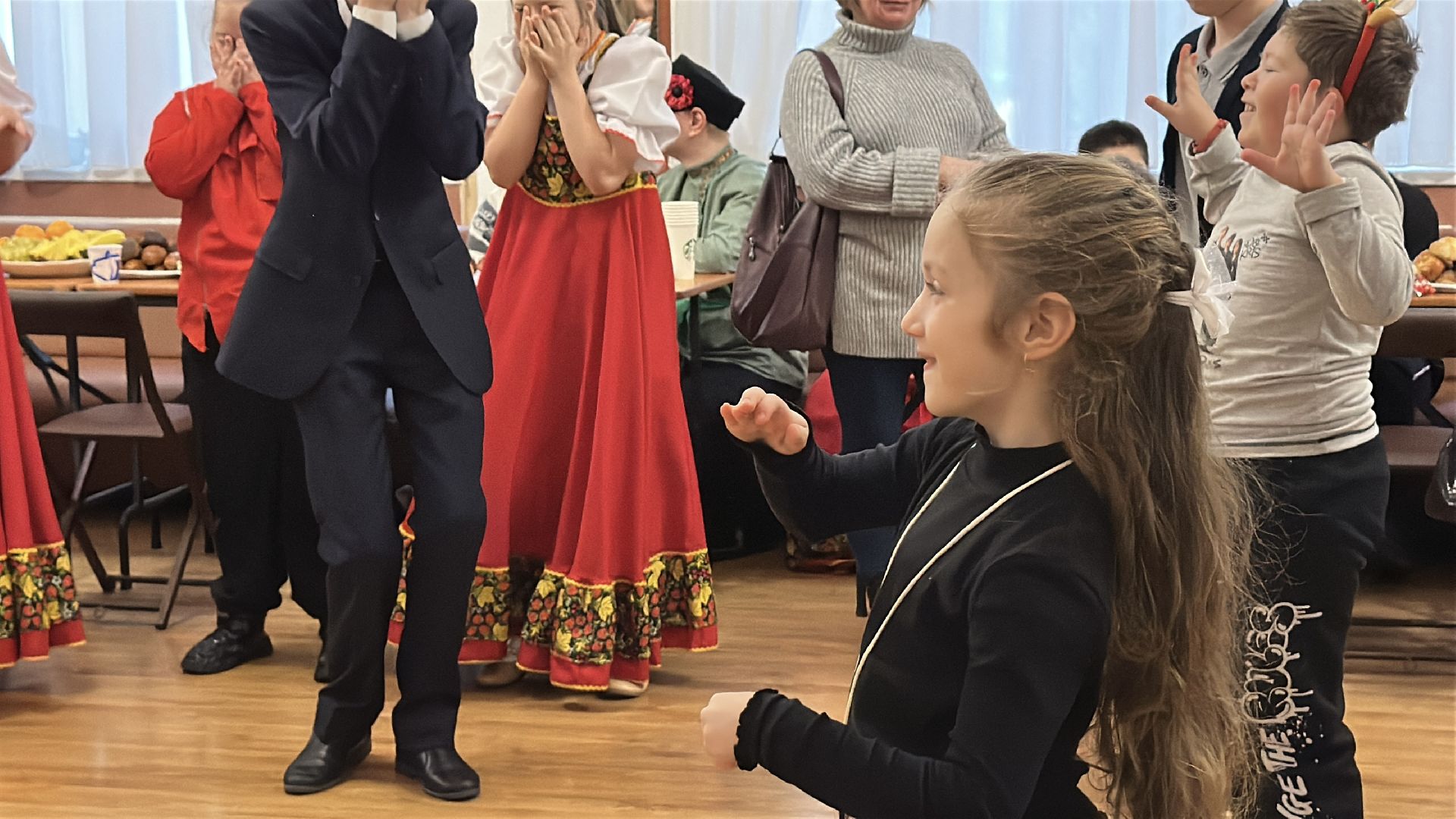 дети с особенностями развития, пушкино, пушкинский городской округ, елка для детей,