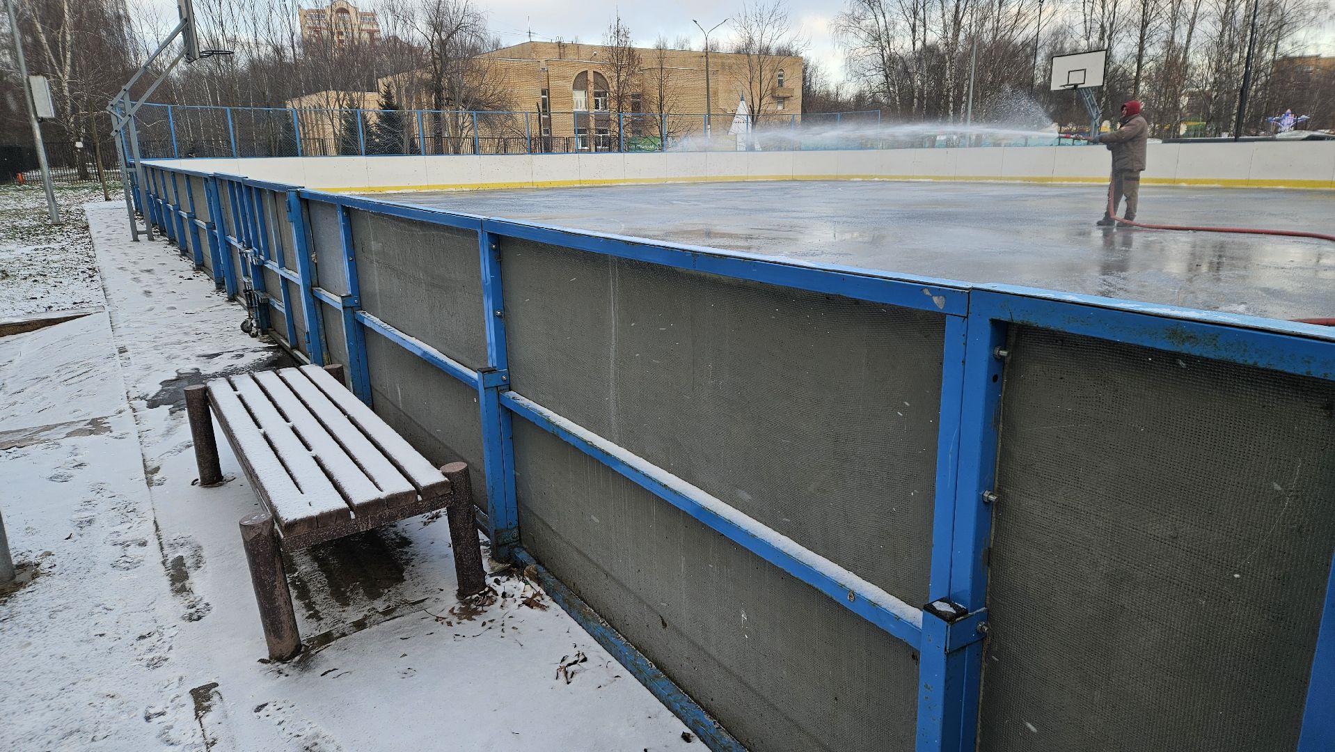 долгопрудный,  лед, ледовый каток, зима в подмосковье, зима в подмосковье 2025, центральный парк победы,