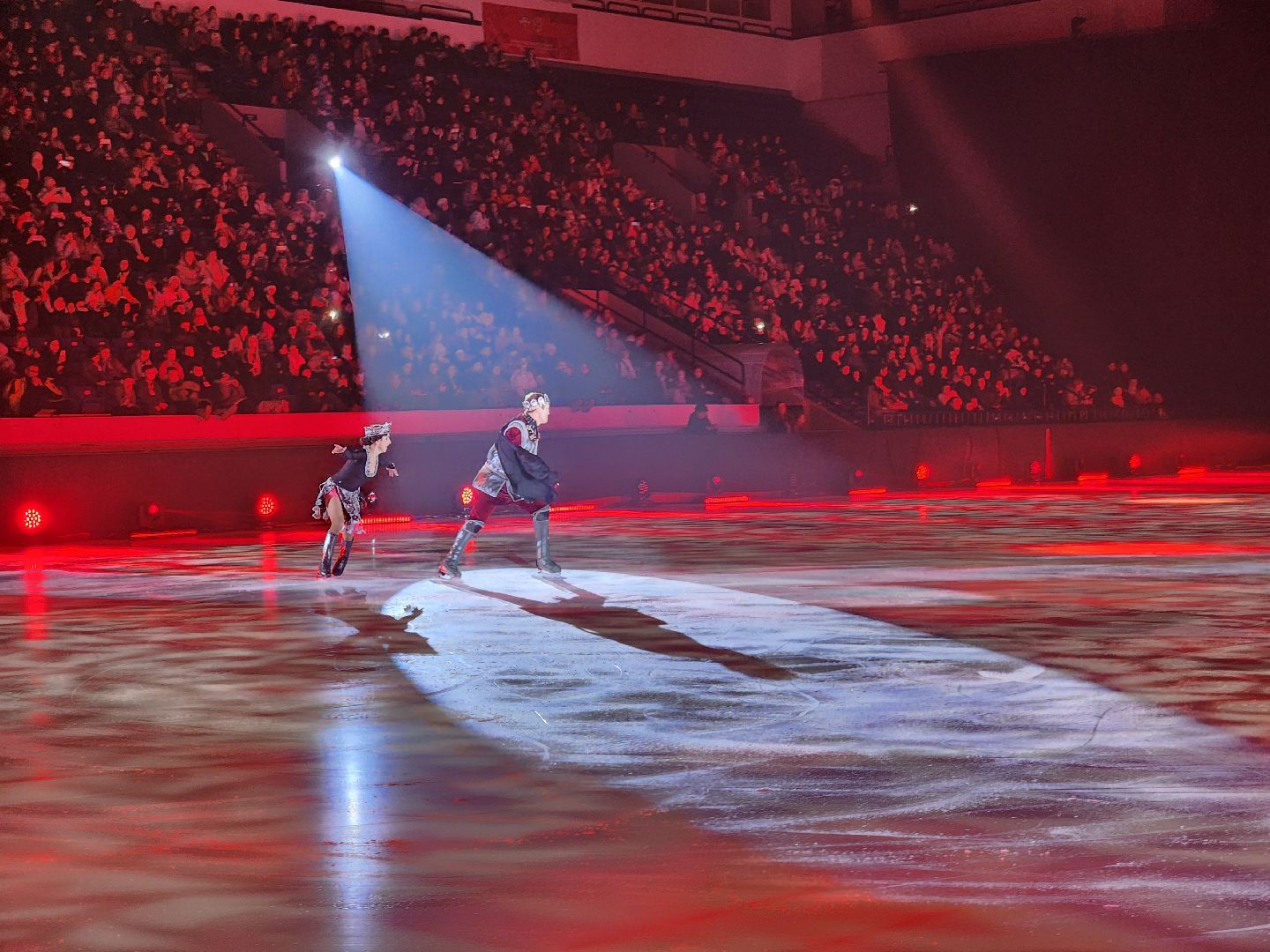 подольск, губернаторская елка, ледовое шоу,