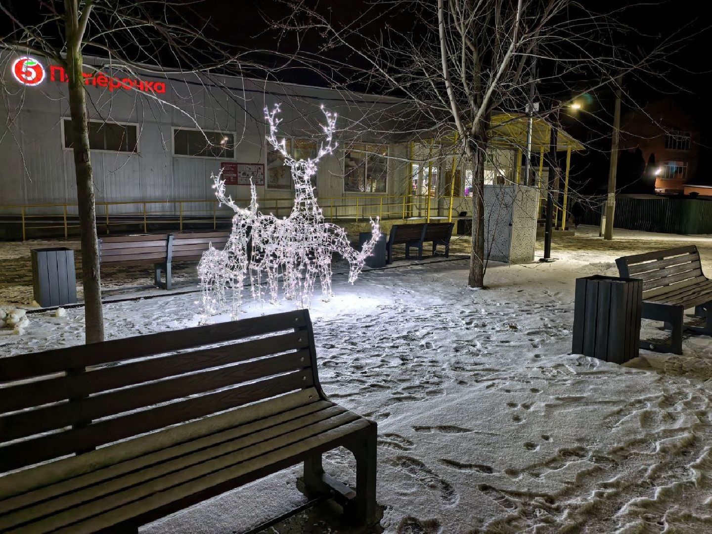 серебряные пруды, ремесленная, переходная зона, новый 2026 год, световая инстоляция,